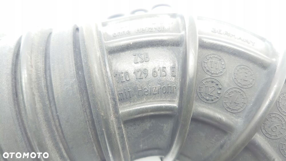 Przewód Rura powietrza VW TRANSPORTER T5 LIFT T6 2.0 TDI 7E0129615D - 3