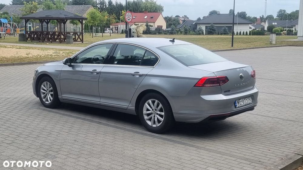 Volkswagen Passat 1.5 TSI EVO Business - 4