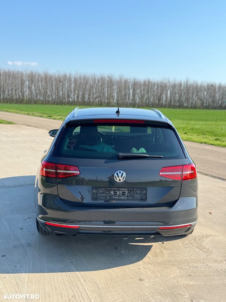 Volkswagen Passat 2.0 TDI DSG (BlueMotion Technology) Trendline - 8