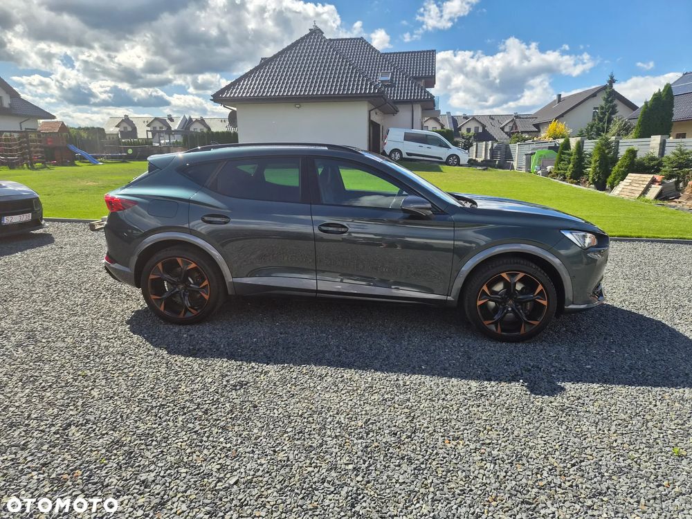 Cupra Formentor VZ 1.4 e-Hybrid DSG Priority - 4