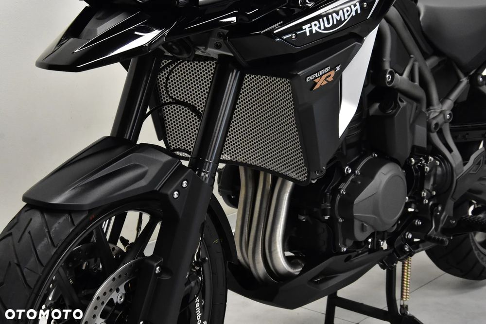 Triumph Tiger - 25