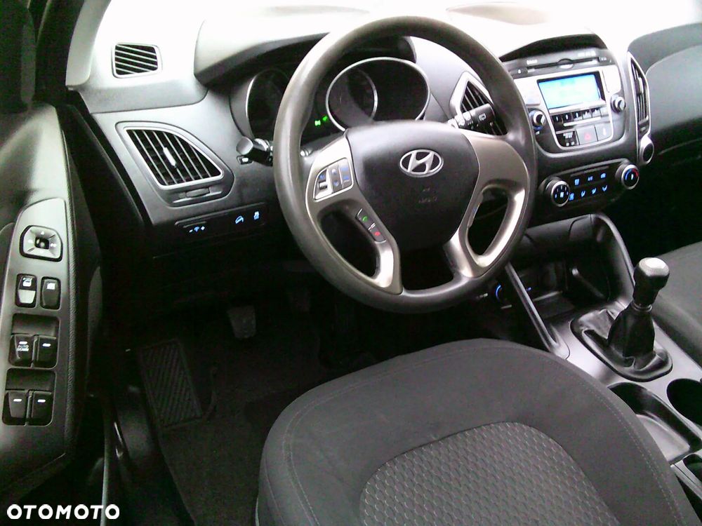 Hyundai ix35 2.0 2WD Comfort - 10