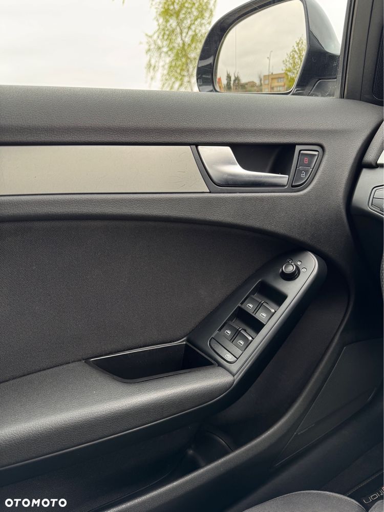 Audi A4 Avant 2.0 TDI DPF - 13