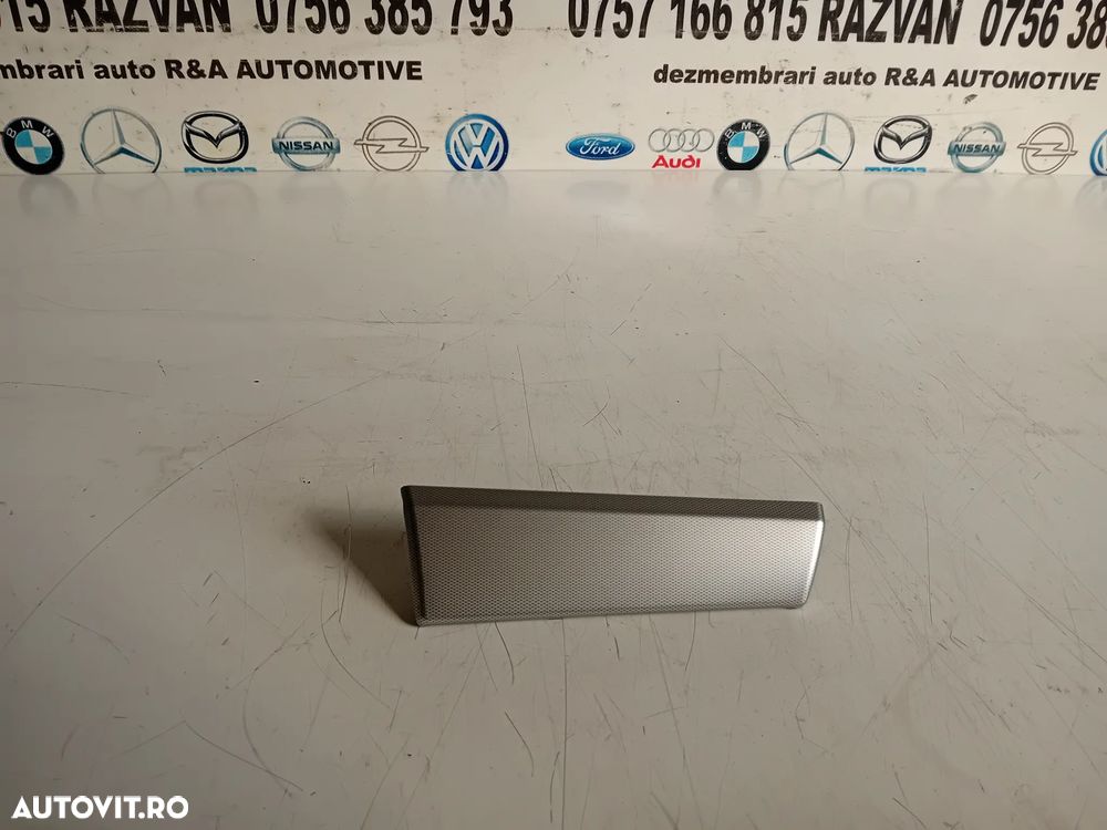 Ornament Trim Bord Stanga Vw Passat B8 AN 2014-2020 Motor DFG - 1
