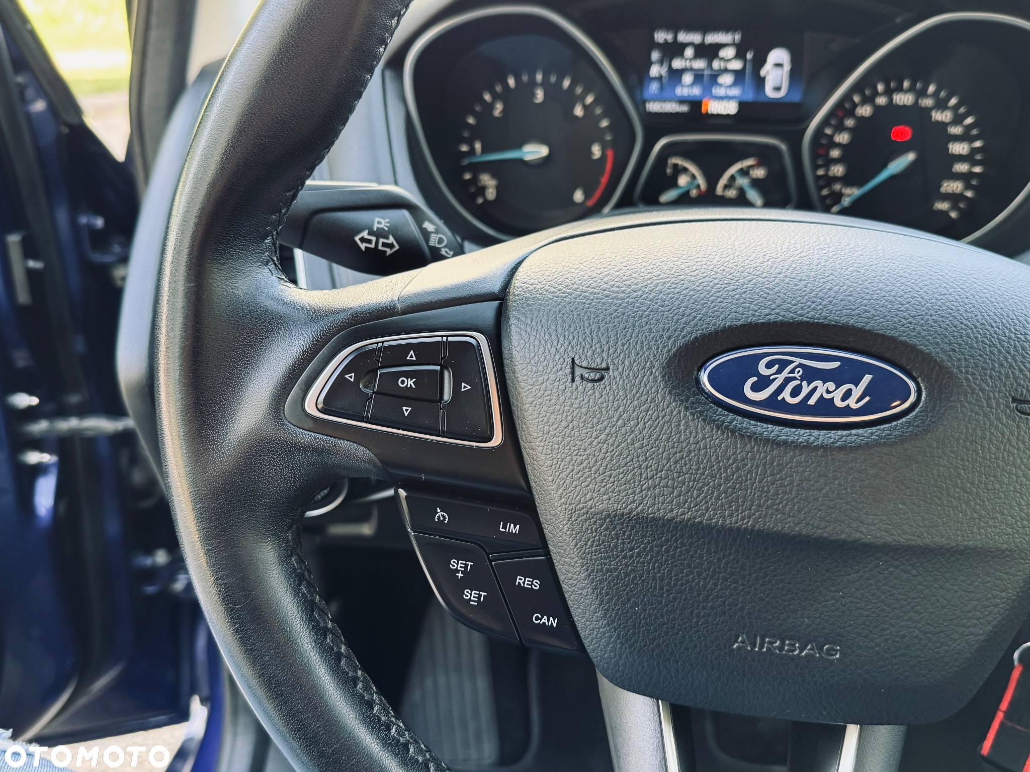 Ford Focus 1.5 EcoBlue Start-Stopp-System COOL&CONNECT DESIGN - 23