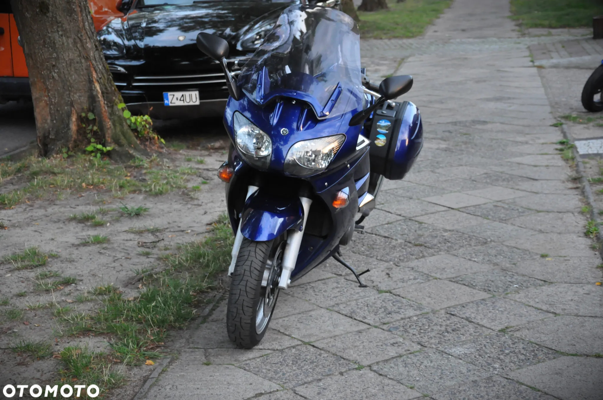 Yamaha FJR - 11