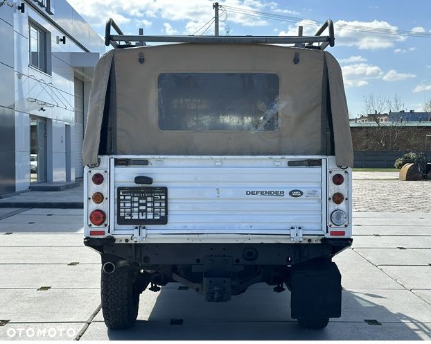 Land Rover Defender 2.2 TD4 E - 9