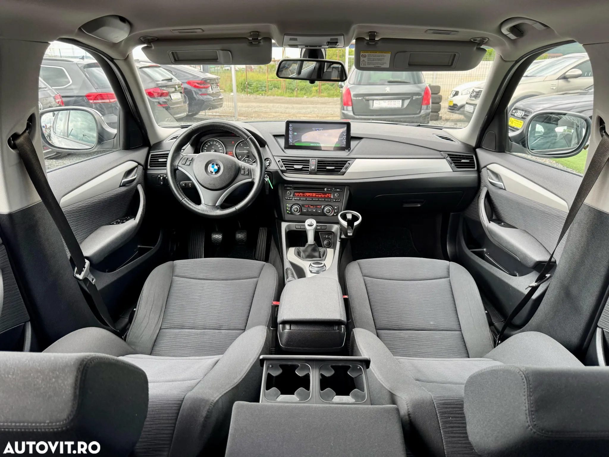 BMW X1 xDrive18d Sport Line - 7