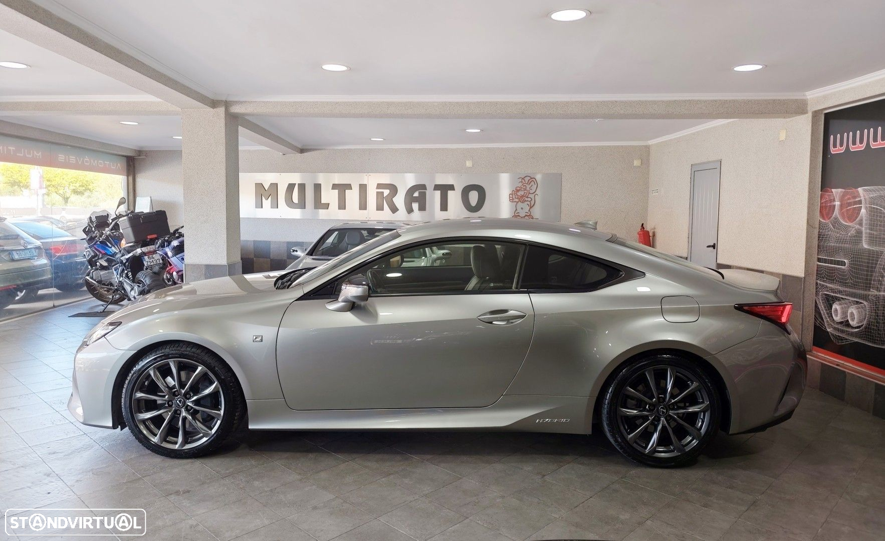 Lexus RC 300h F Sport+ - 4