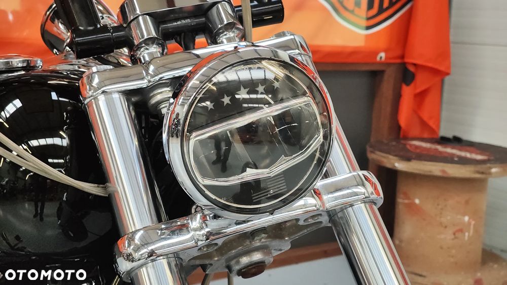 Harley-Davidson FXSB Breakout - 18