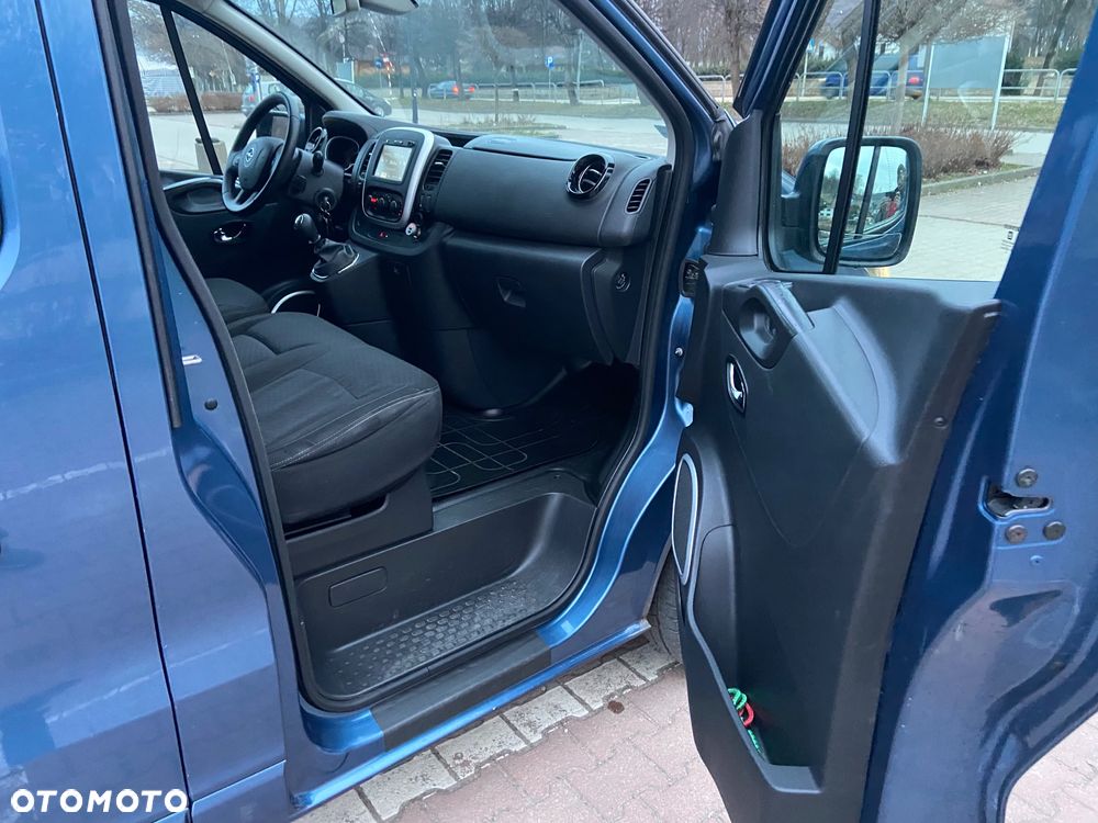 Opel Vivaro L2H1 2.9t Elegance - 9