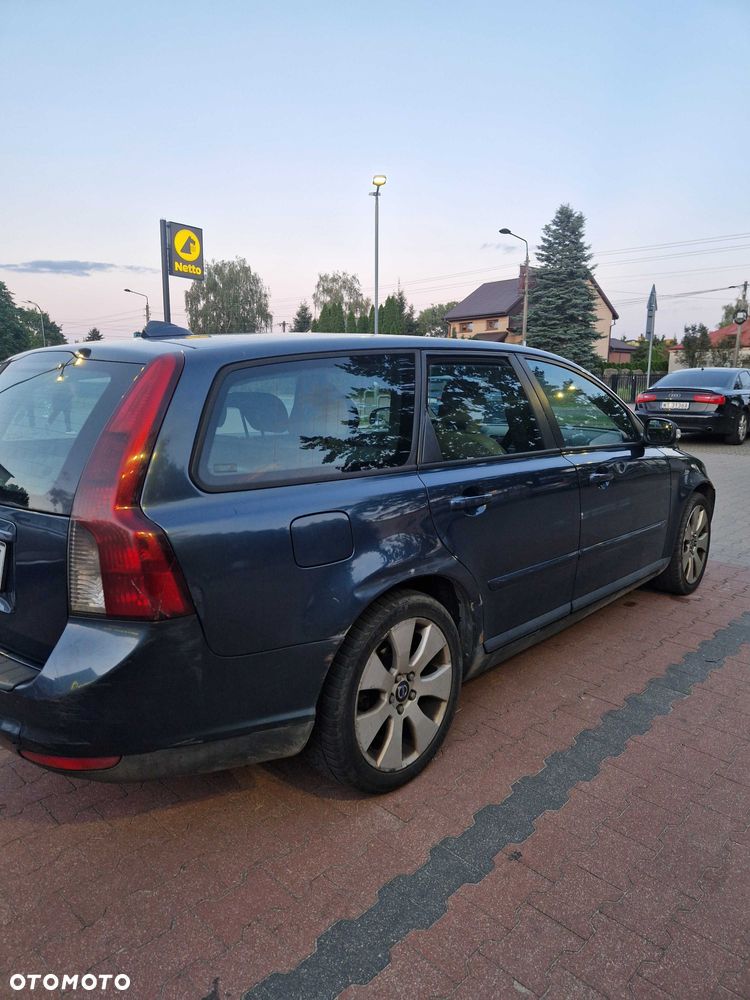 Volvo V50 - 4