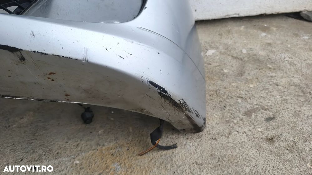 Bara fata BMW E60/61 2007-2010 LCI Defectele se regasesc in poze ( nu contine senzori parcare) - 5