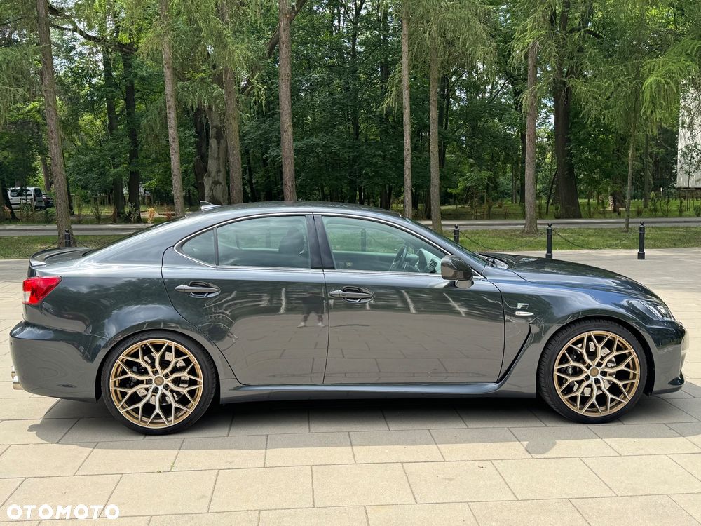 Lexus IS - 4