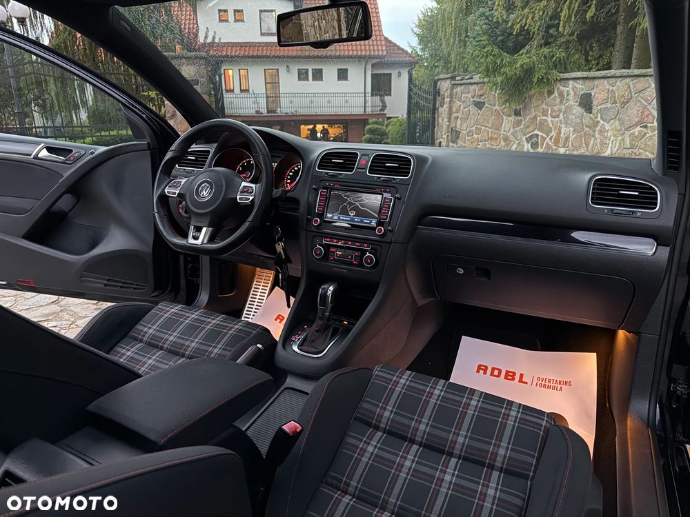 Volkswagen Golf 2.0 GTI DSG - 19
