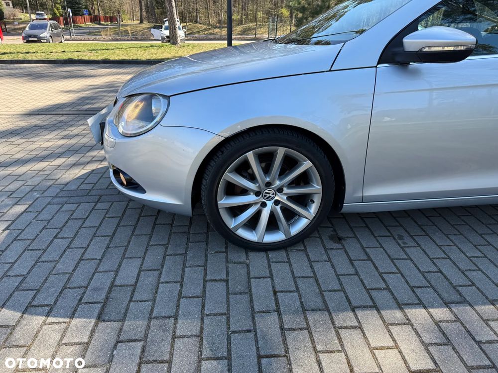 Volkswagen Eos - 13