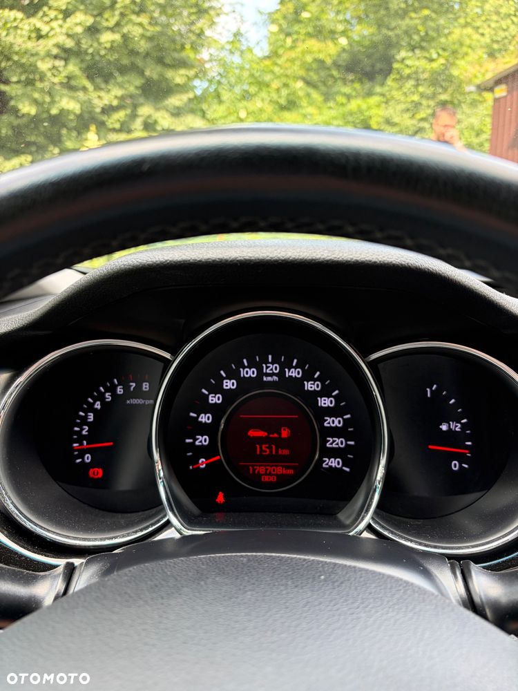 Kia Ceed 1.6 GDI Business Line - 9