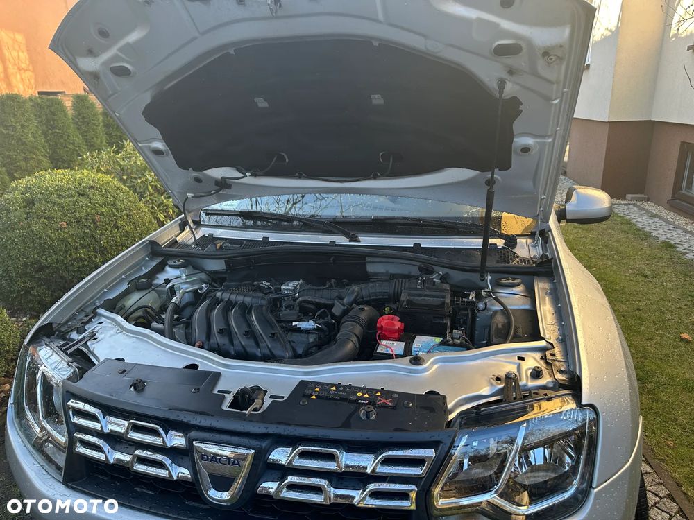 Dacia Duster 1.6 SCe Laureate S&S - 7