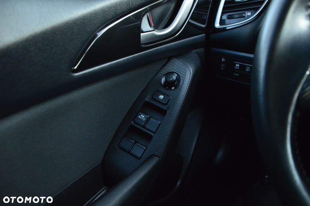 Mazda 3 - 37