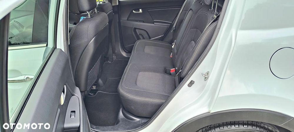 Kia Sportage 1.7 CRDI Business Line L 2WD - 17