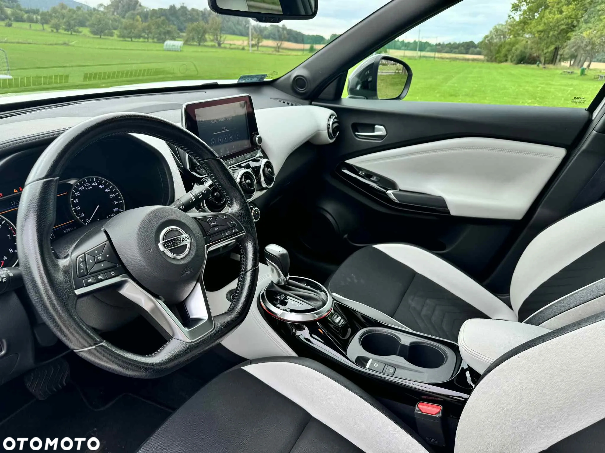Nissan Juke 1.0 DIG-T N-Design DCT - 8