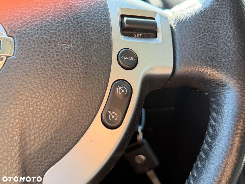 Nissan Qashqai - 15