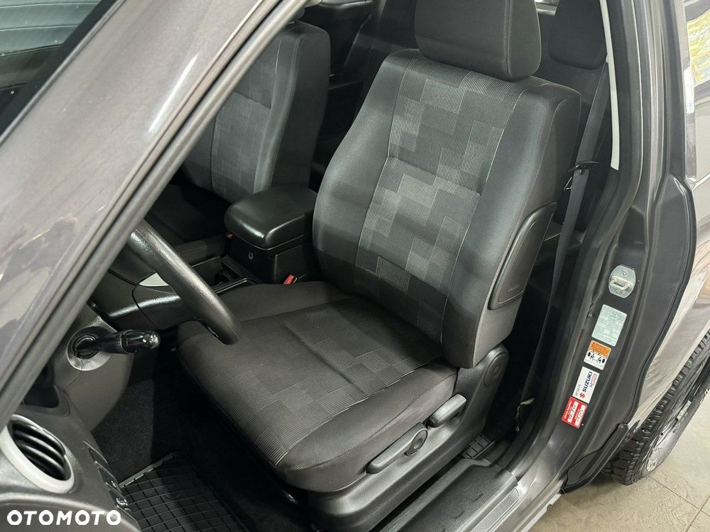 Suzuki Grand Vitara - 11