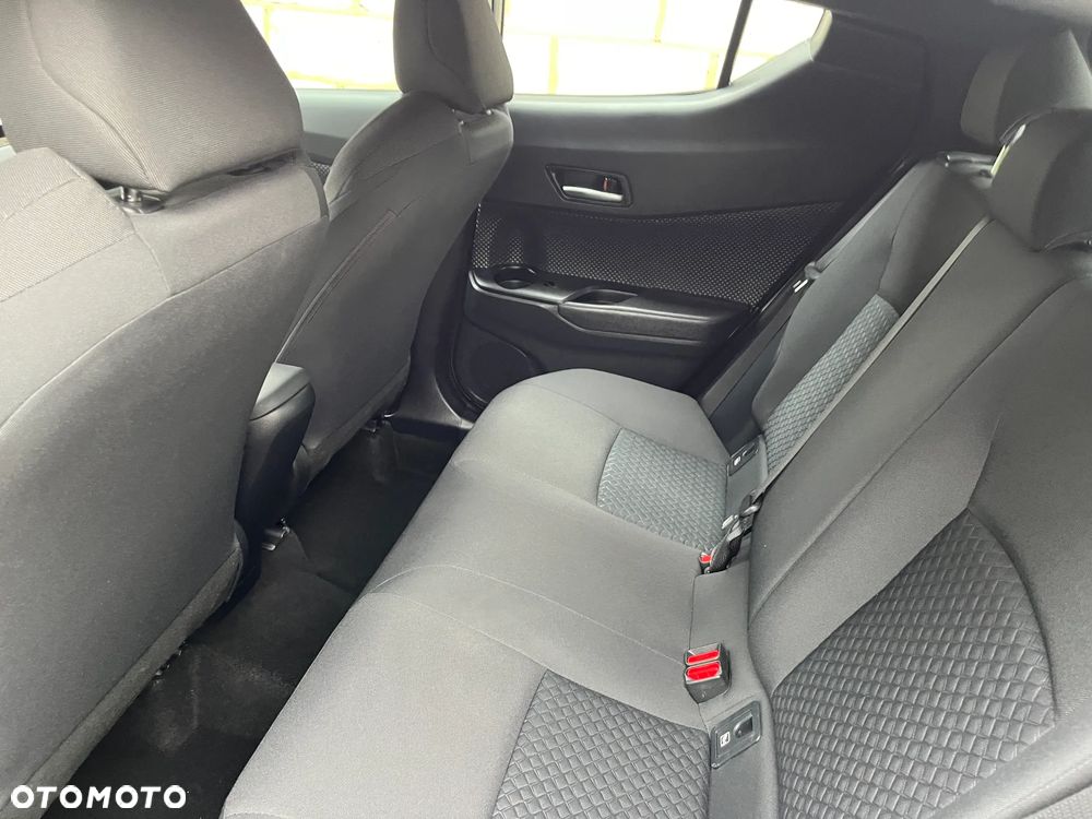 Toyota C-HR Business-Edition - 14