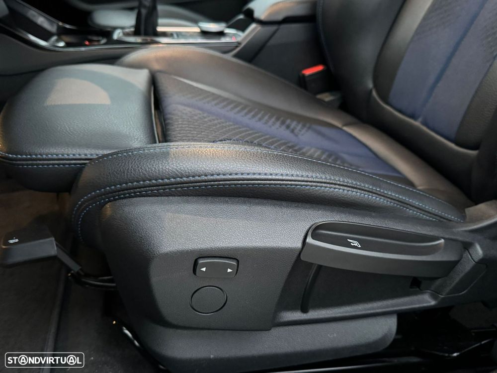 BMW 116 d Pack Desportivo M - 38