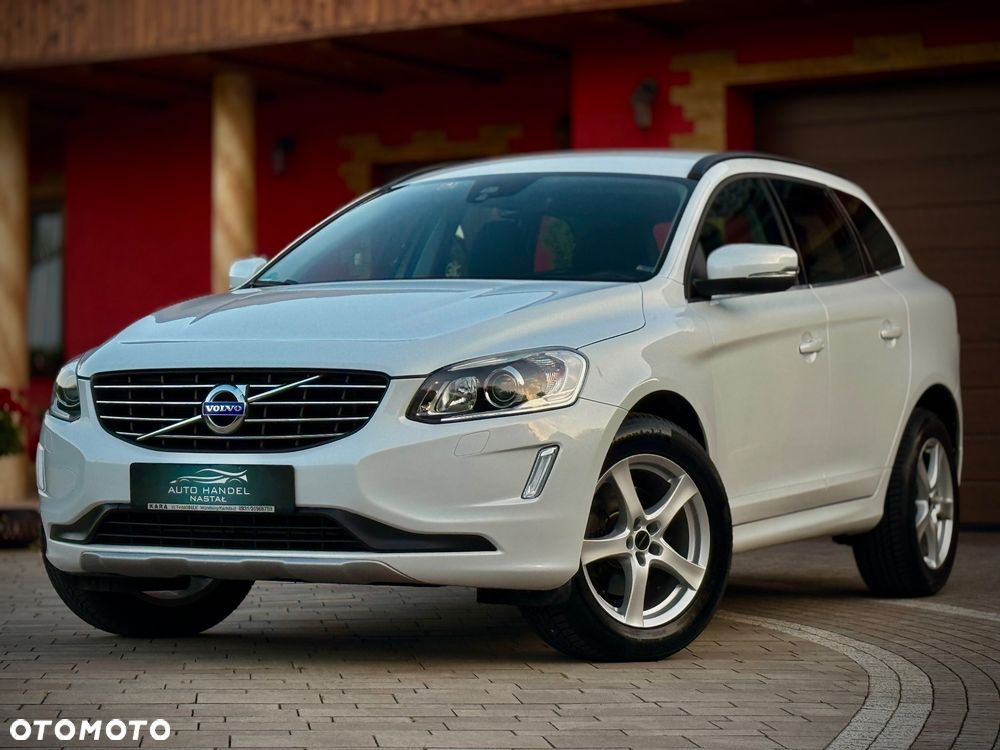 Volvo XC 60 D4 Drive-E Momentum - 1