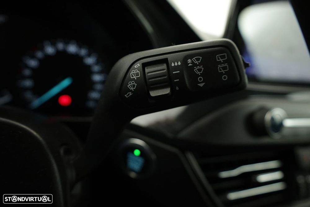 Ford Focus SW 1.0 EcoBoost ST-Line - 17