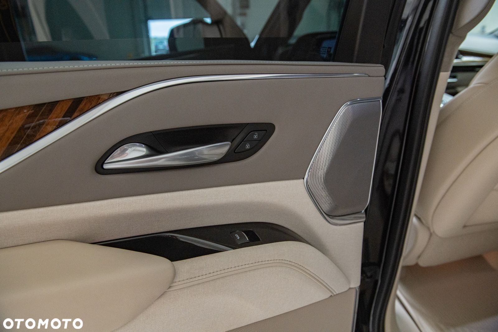 Cadillac Escalade 6.2 V8 Platinum - 15