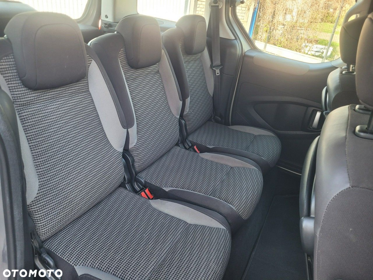 Peugeot Partner - 17