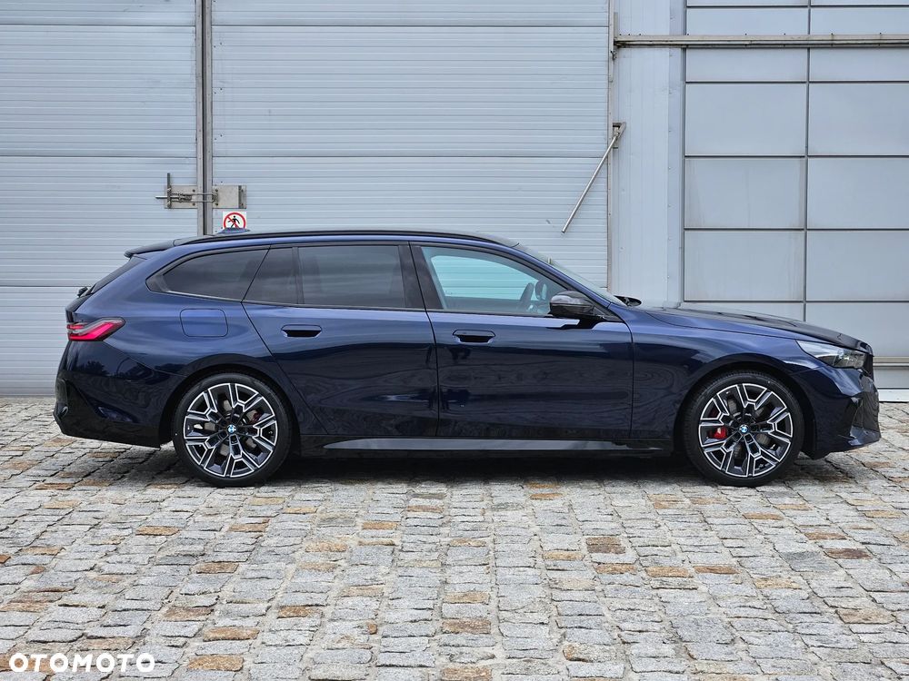 BMW Seria 5 540d xDrive mHEV M Sport - 17