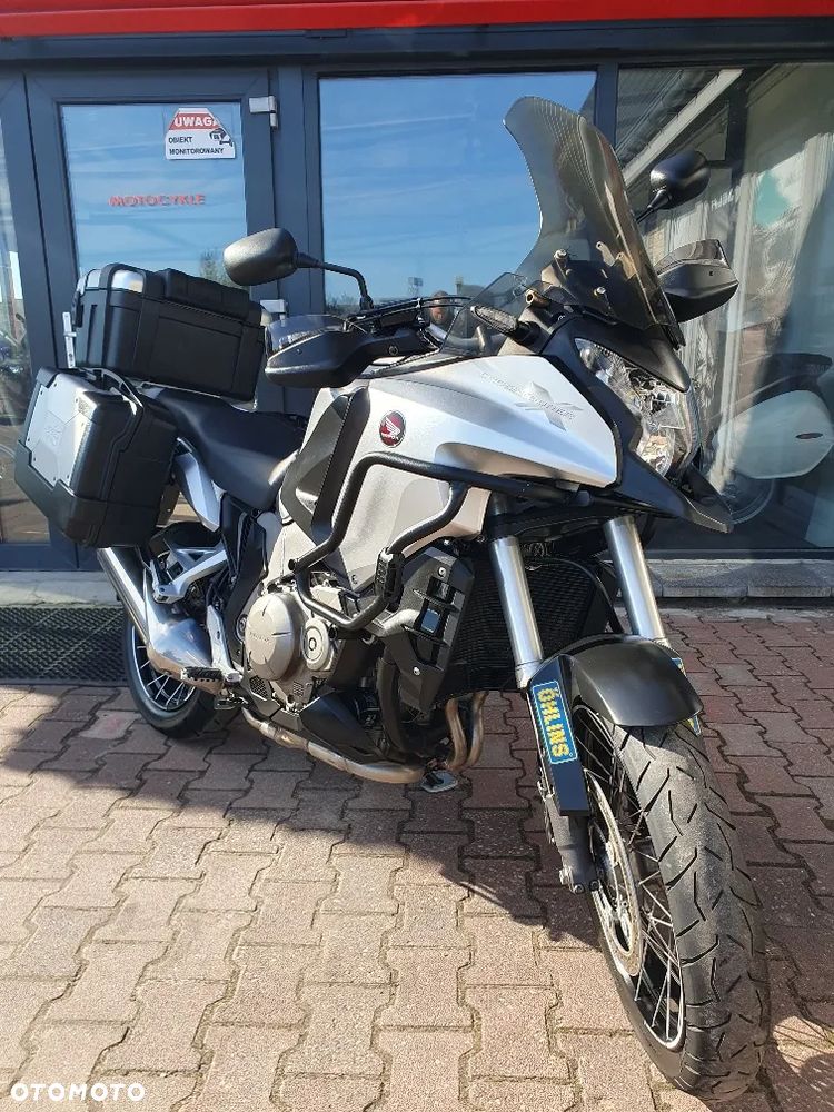 Honda VFR - 32