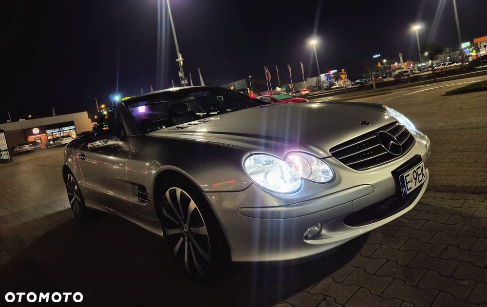 Mercedes-Benz SL - 15