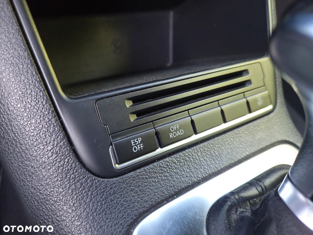 Volkswagen Tiguan 2.0 TDI DPF 4Motion Automatik Team - 17
