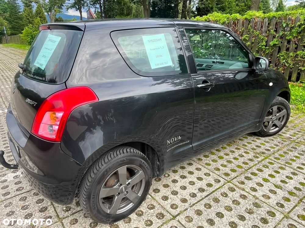 Suzuki Swift 1.3 Sakura - 3