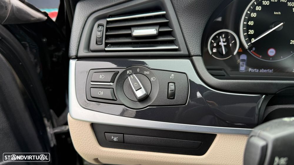 BMW 530 d xDrive Line Luxury Auto - 53