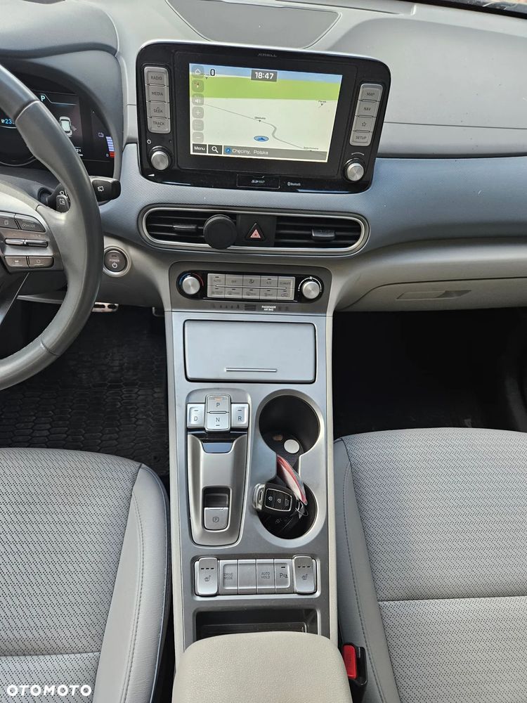 Hyundai Kona 64kWh Platinum - 15