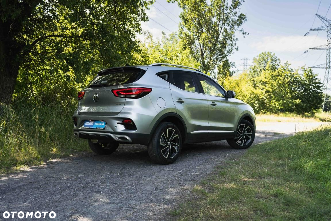 MG ZS - 5