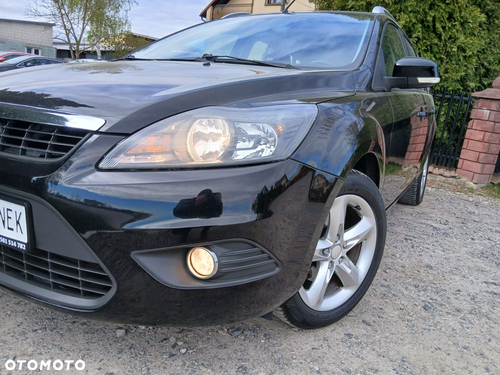 Ford Focus 1.6 16V Ambiente - 14