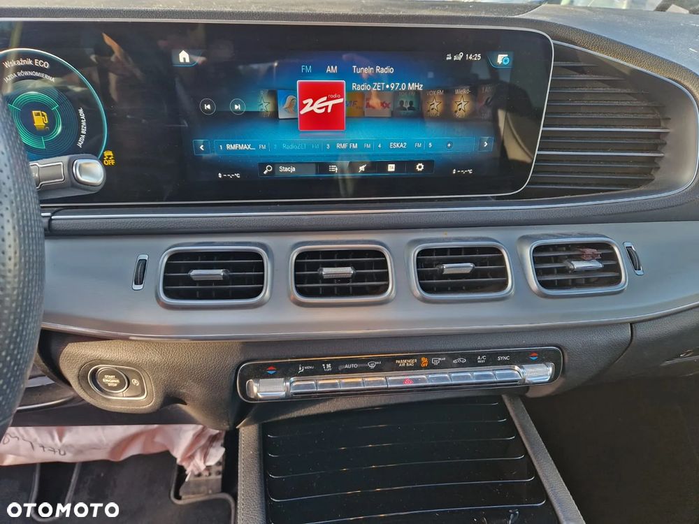 Mercedes-Benz GLE - 24