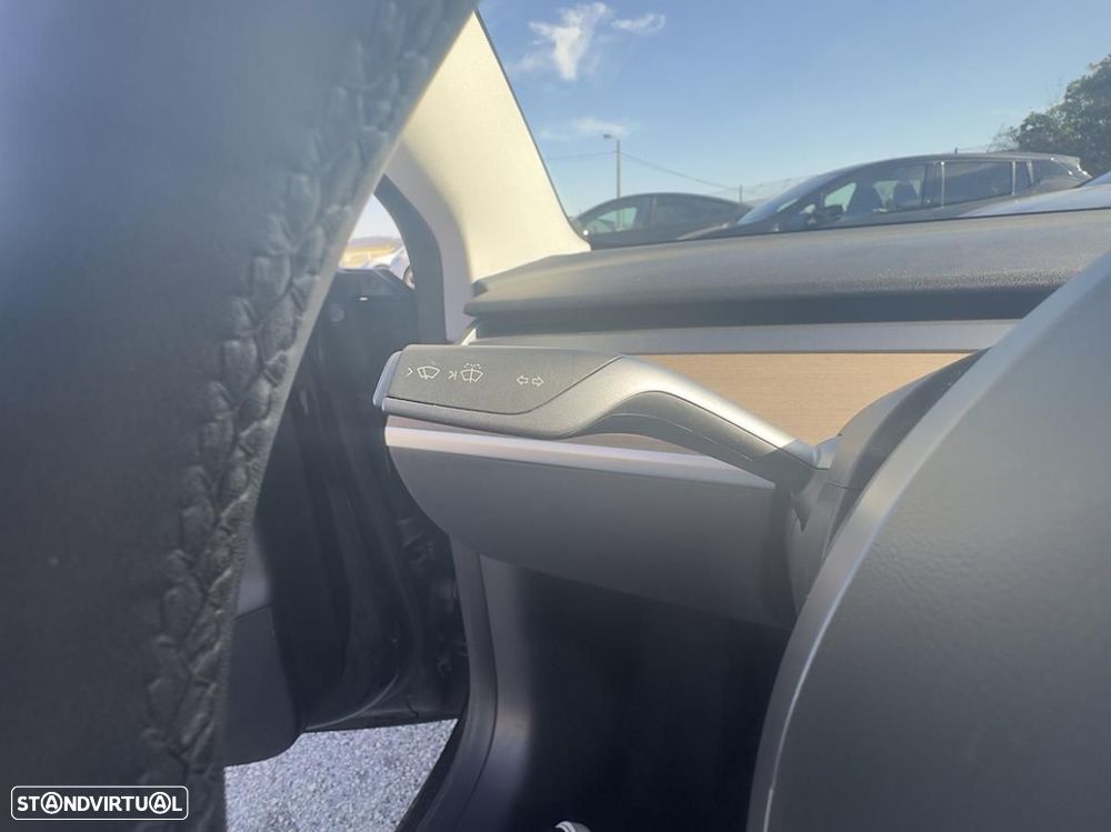 Tesla Model 3 Long Range AWD Dual Motor - 37