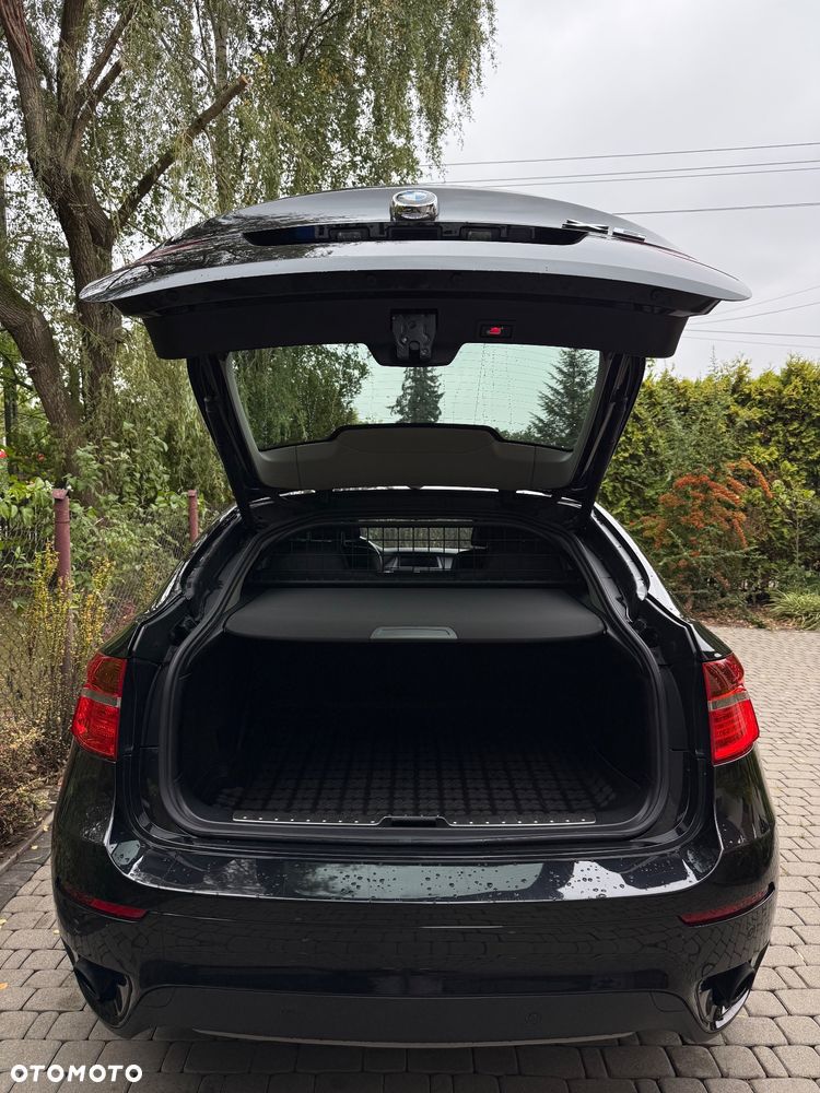 BMW X6 - 14