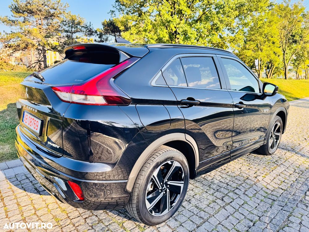 Mitsubishi Eclipse-Cross Plug-In Hybrid 4WD Plus Select - 30