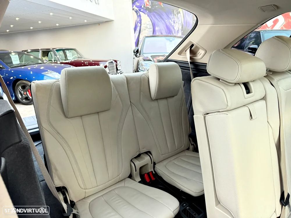 BMW X5 25 d sDrive Comfort 7L - 36
