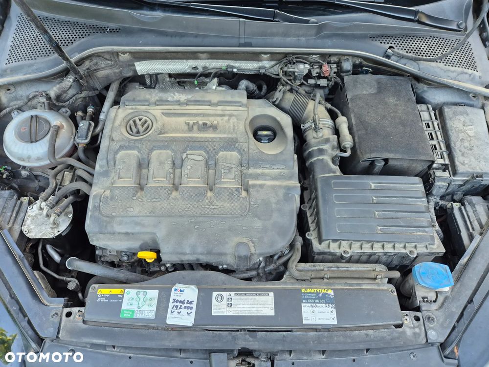 Volkswagen Golf 2.0 TDI BMT Highline DSG - 17