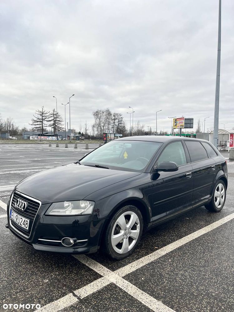 Audi A3 Sportback 1.6 TDI DPF Ambition - 4