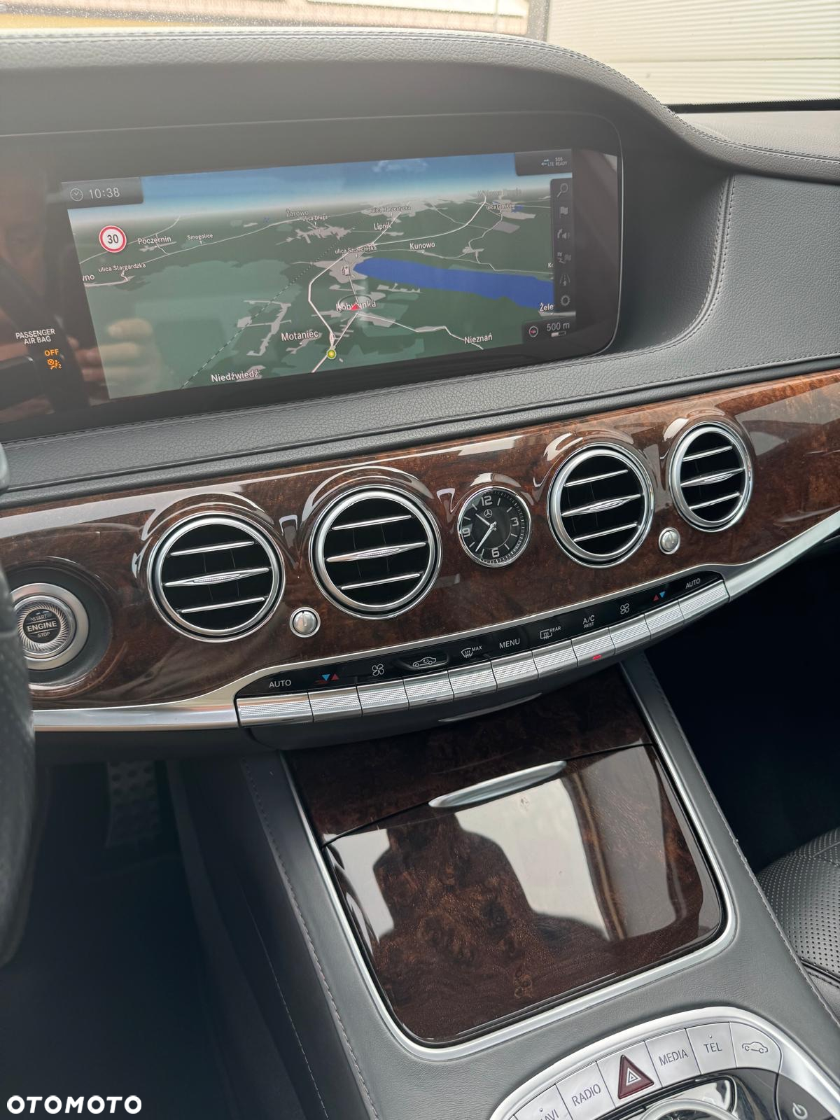 Mercedes-Benz Klasa S 560 4-Matic 9G-TRONIC - 29